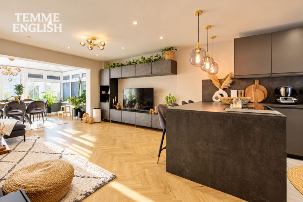 House in Southend-on-Sea - View 5