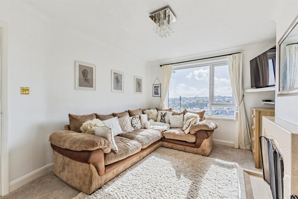 House in Paignton, St Michaels - View 4