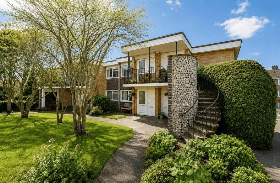 Main image of property: Sopwell Lane, St Albans, AL1
