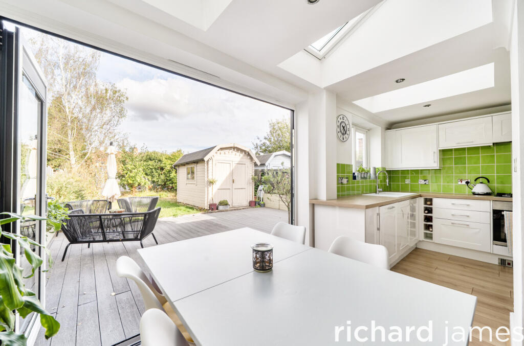House in Swindon - View 4
