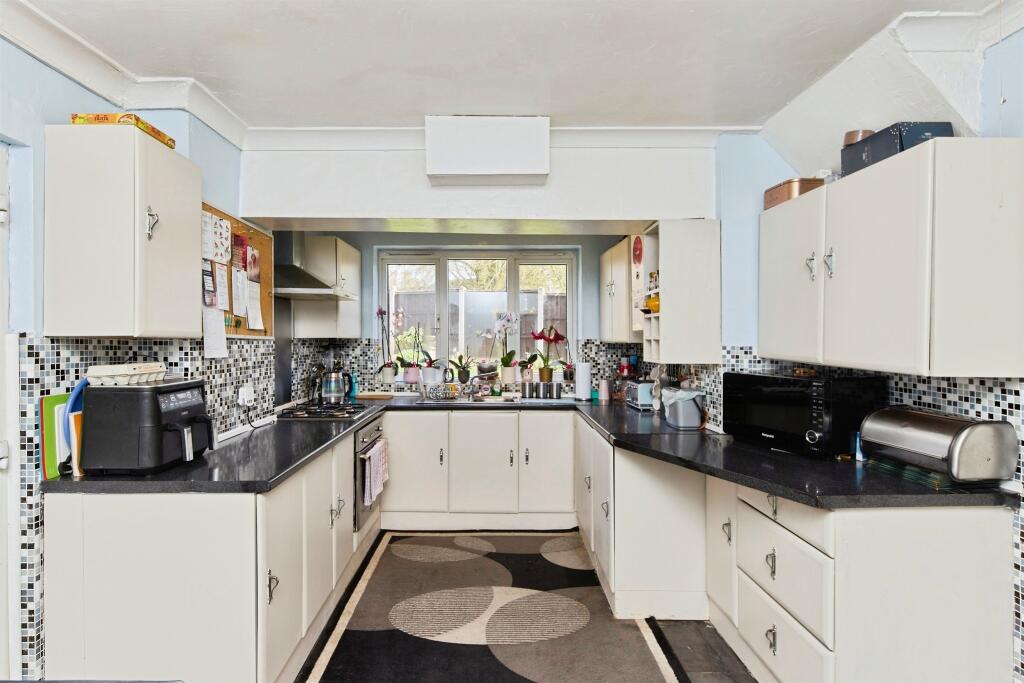 House in Derby, Chaddesden - View 2