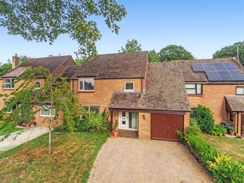 Main image of property: Kingsley Park, Whitchurch