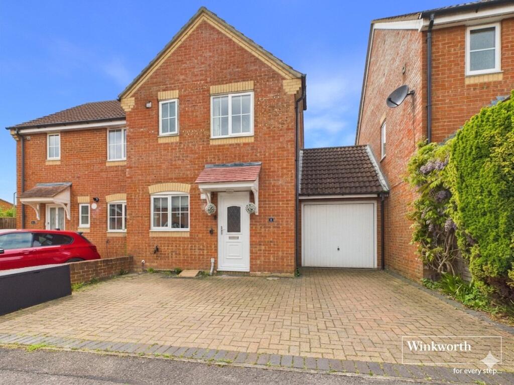 Main image of property: Harebell Drive, Thatcham, Berkshire, RG18