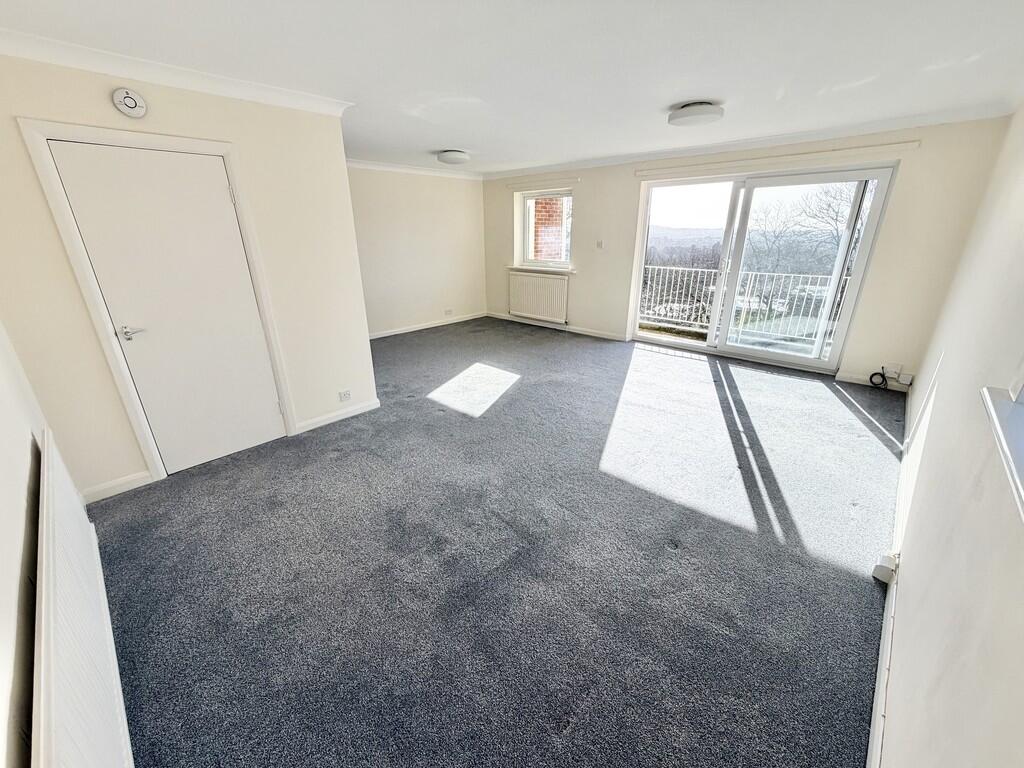 Wallace Road, Broadstone - View 4