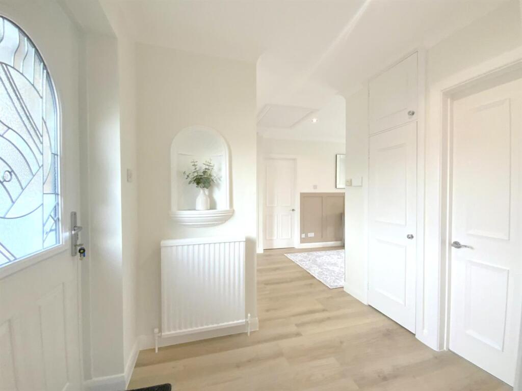 House in East Lindsey, Holton le Clay - View 4