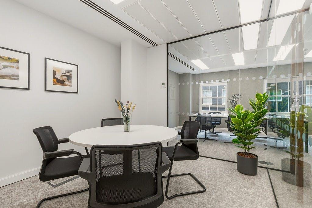 DoverStreet32,3rdFloor-32.jpg