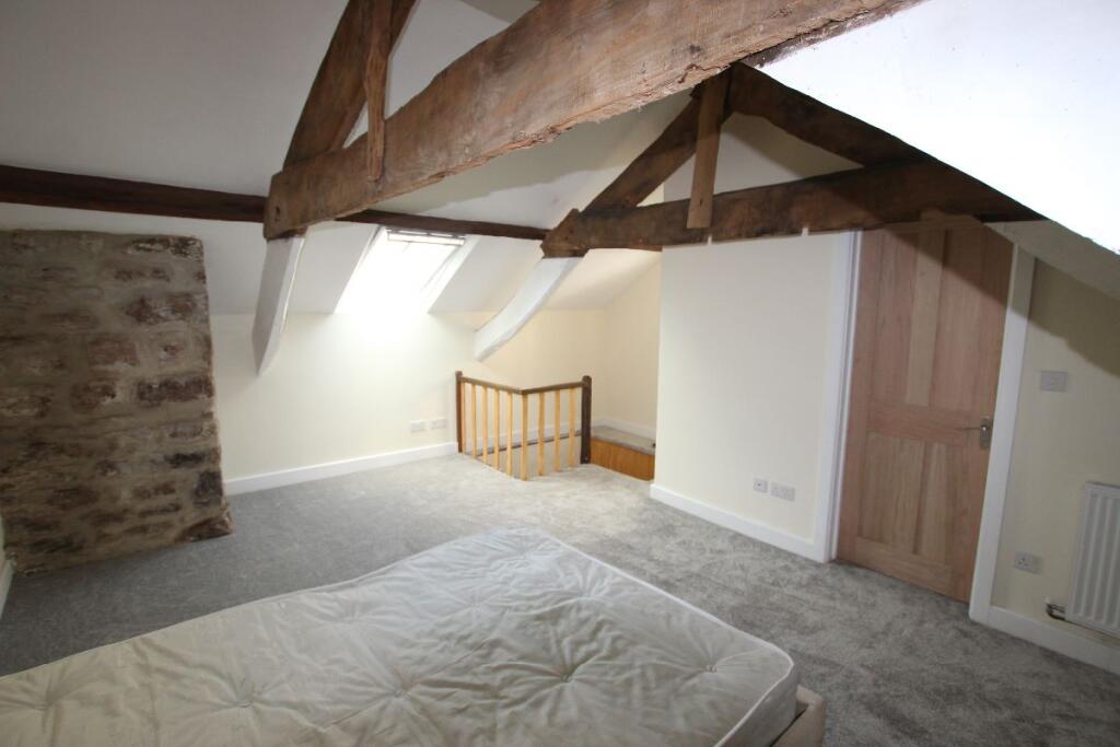 House in Newton Abbot, Dolbeare, Ashburton - More
