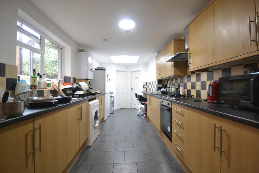 House in Reading - View 2