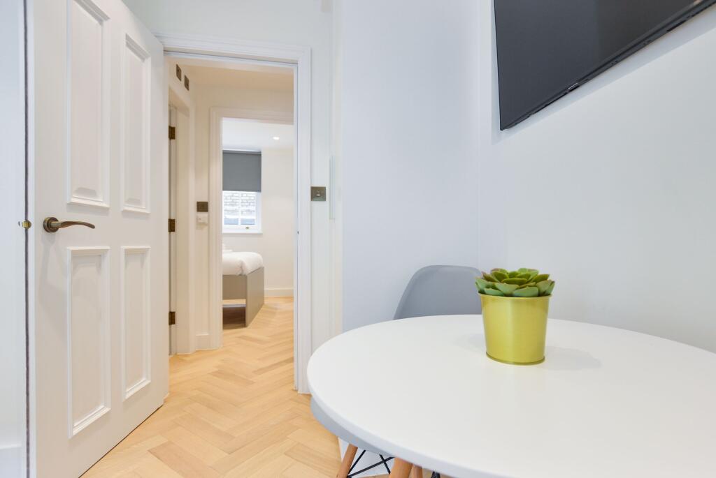 Apartment in London - View 4