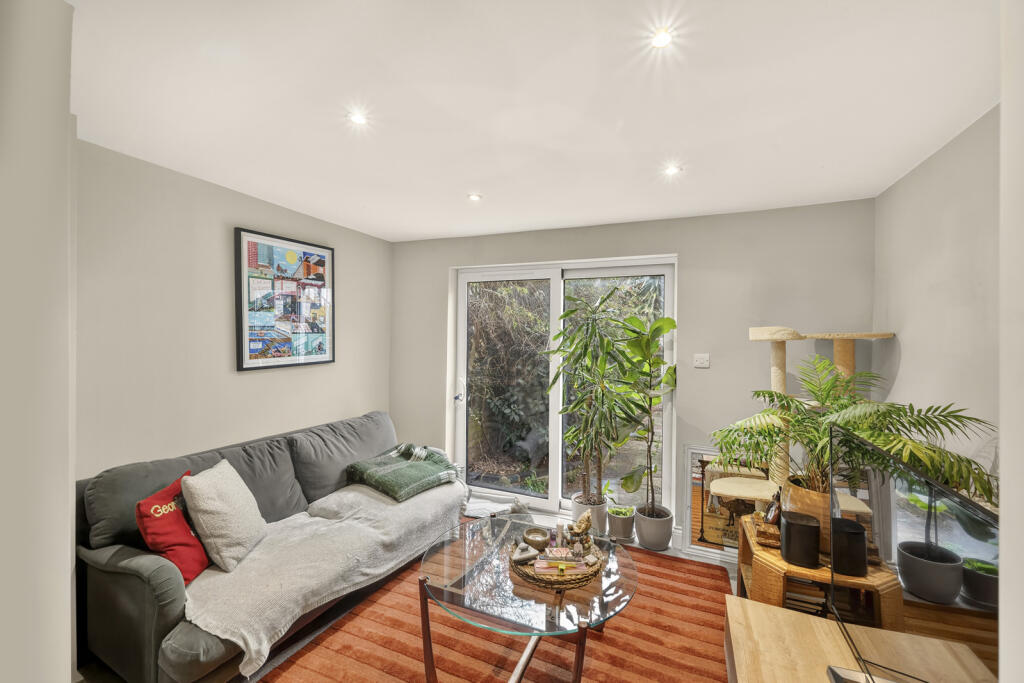 Stavordale Road, London, N5 - View 2