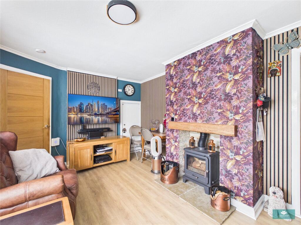 House in Oldham - View 2