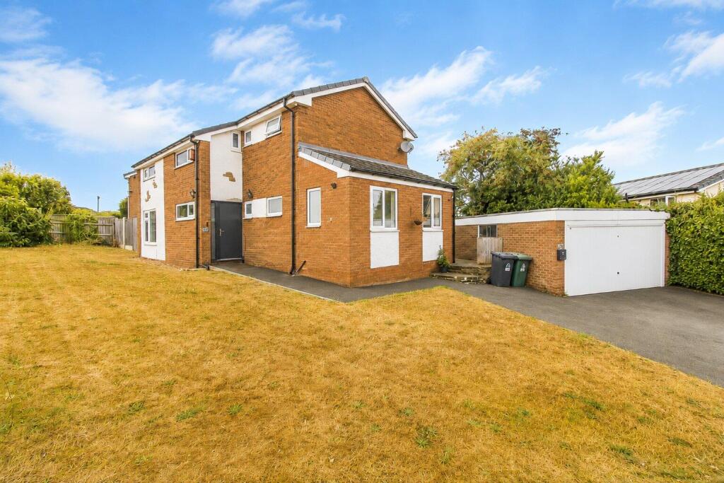 Main image of property: Henley Avenue, Dewsbury