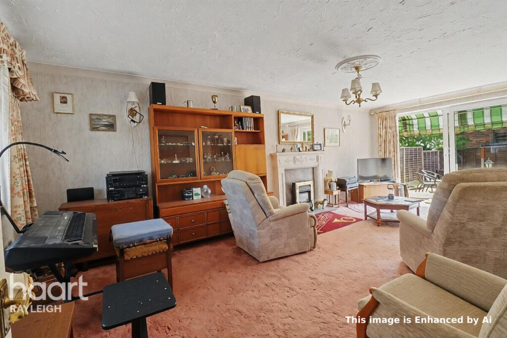 House in Rochford, Rayleigh - View 4