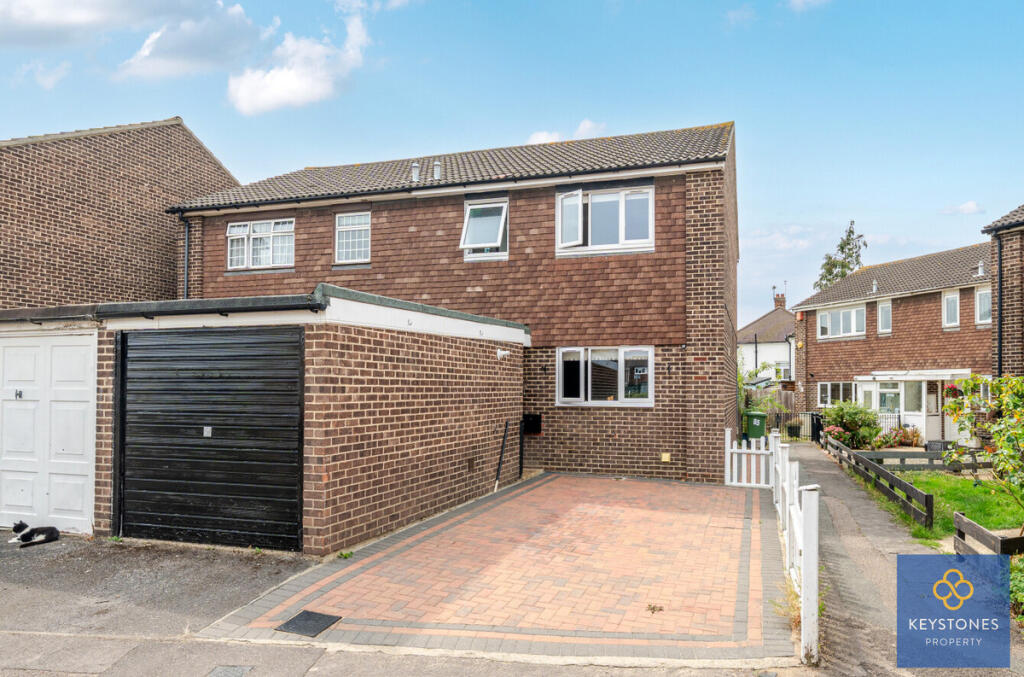 Main image of property: Portnoi Close, Rise Park, RM1