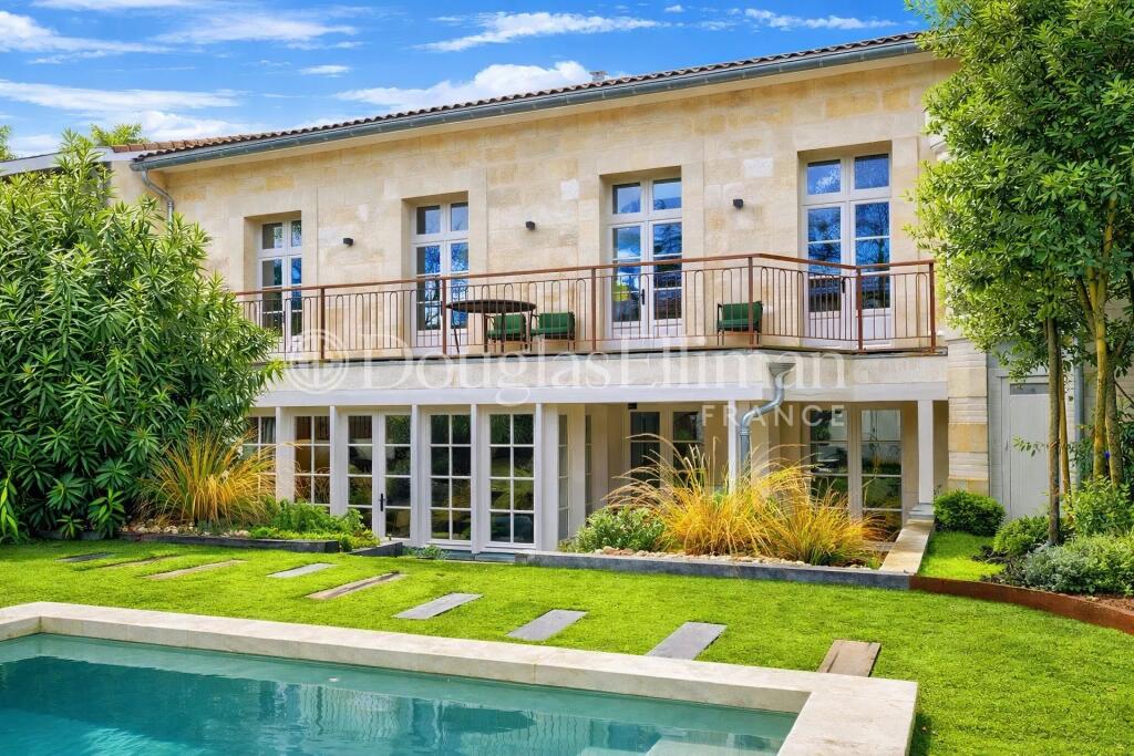 Main image of property: Aquitaine, Gironde, Bordeaux