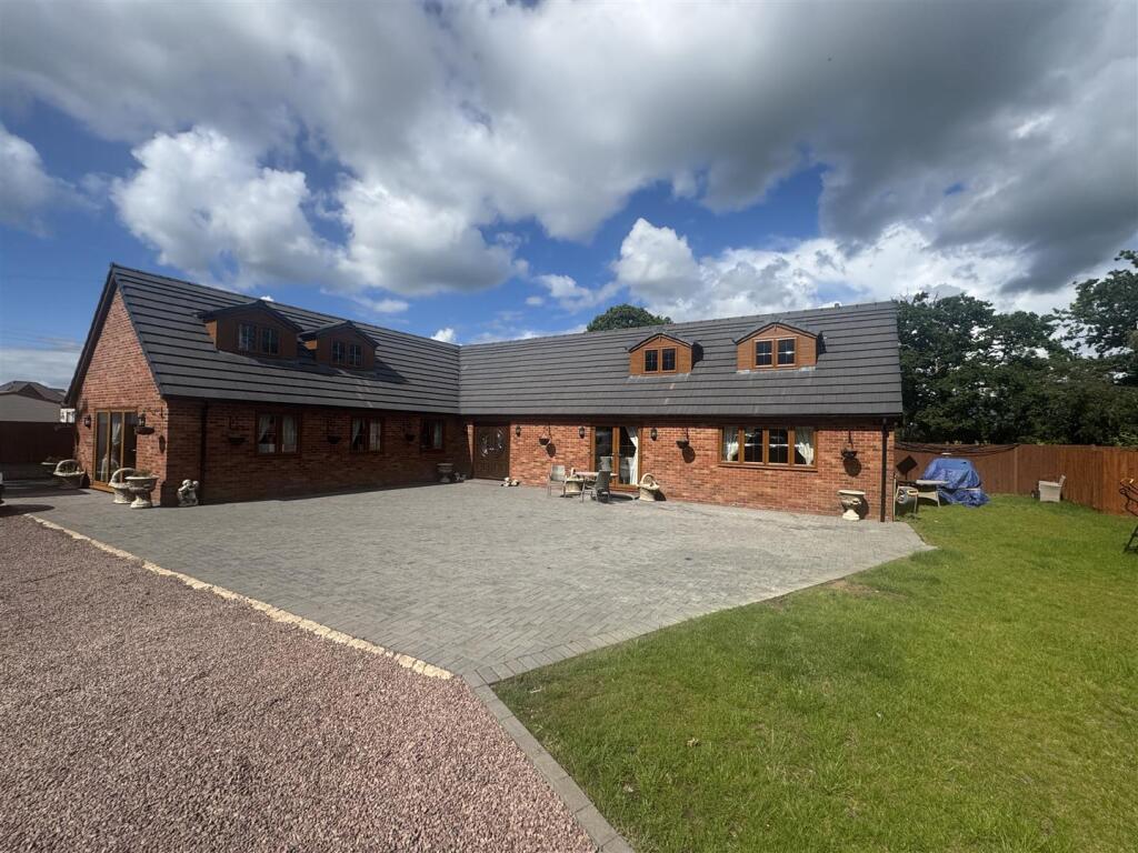 Main image of property: Southend Lane, Newent