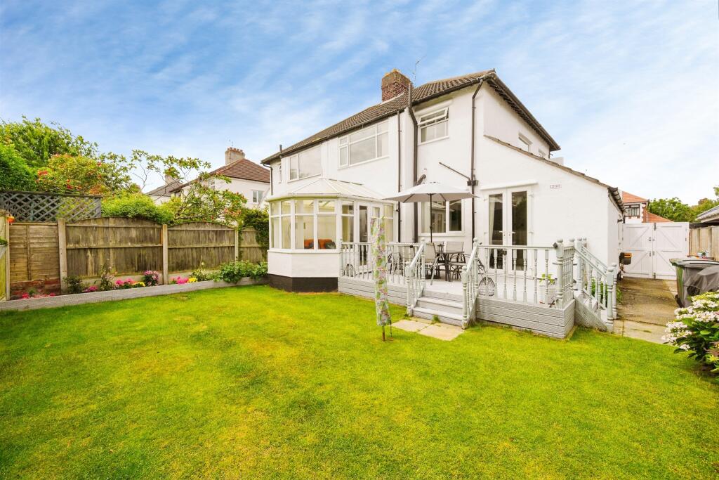 House in Upton, Overchurch Hill - View 3