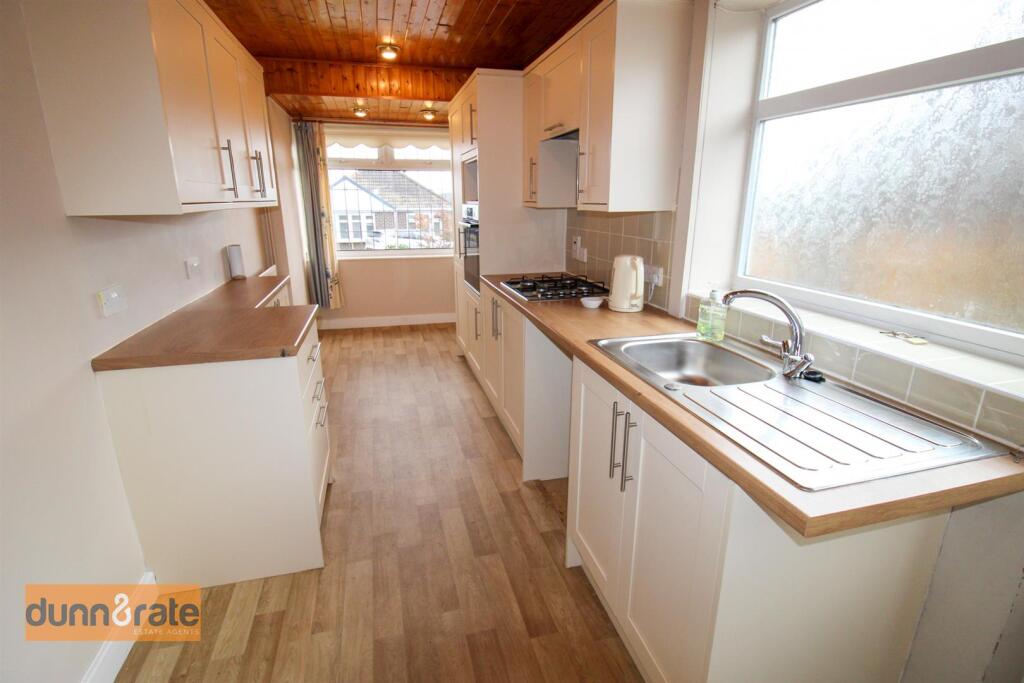 House in Stoke-on-Trent - View 3
