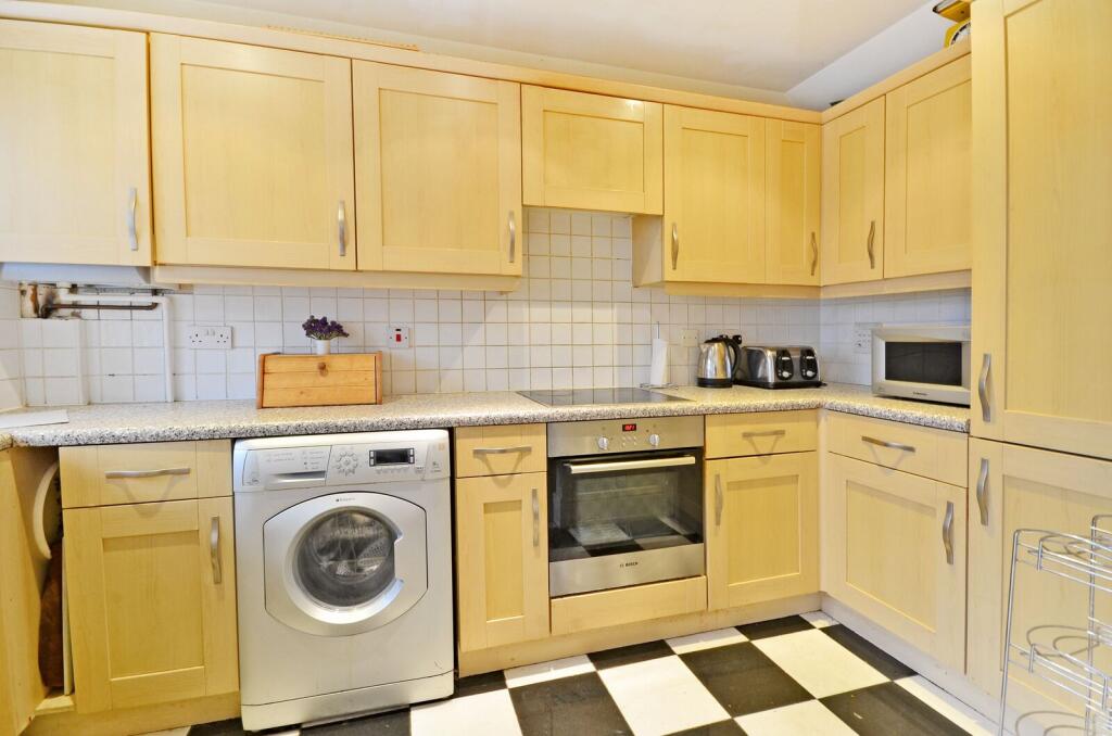 House in London, Muswell Hill - View 4