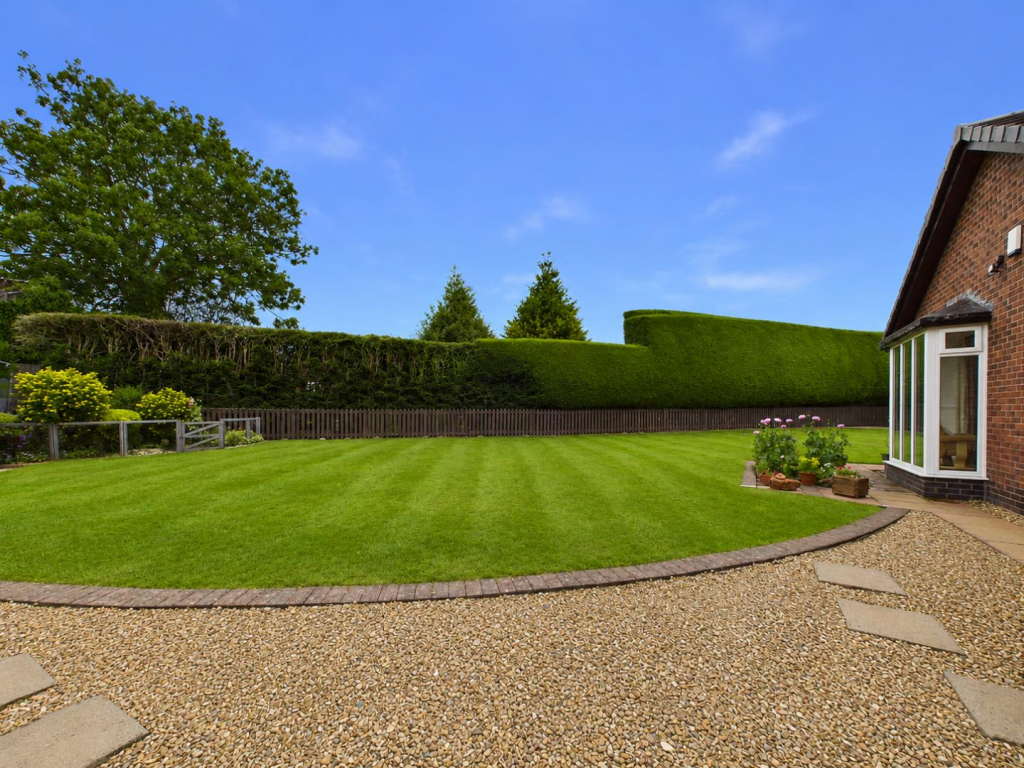 House in Chester, Christleton - View 2