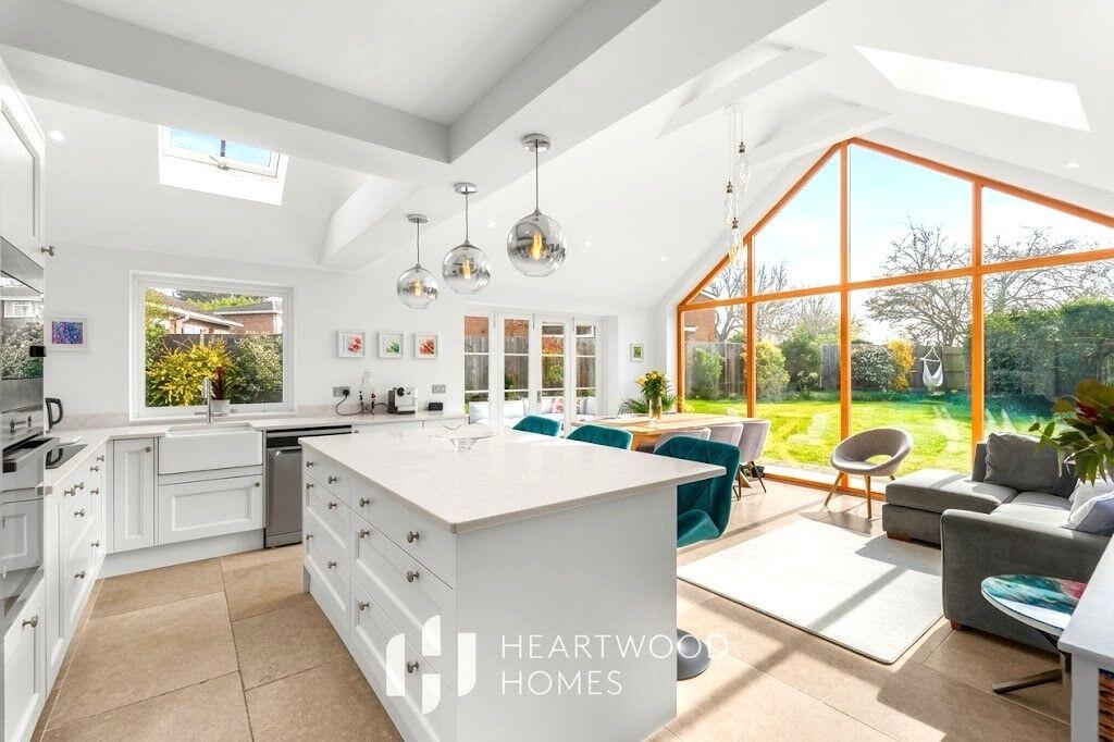 Main image of property: Church End, Sandridge, St. Albans, AL4 9DN