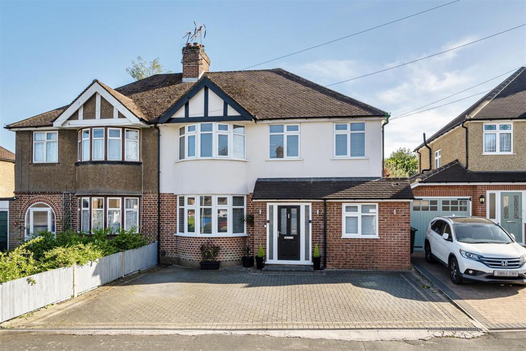 Main image of property: Kenilworth Drive, Croxley Green