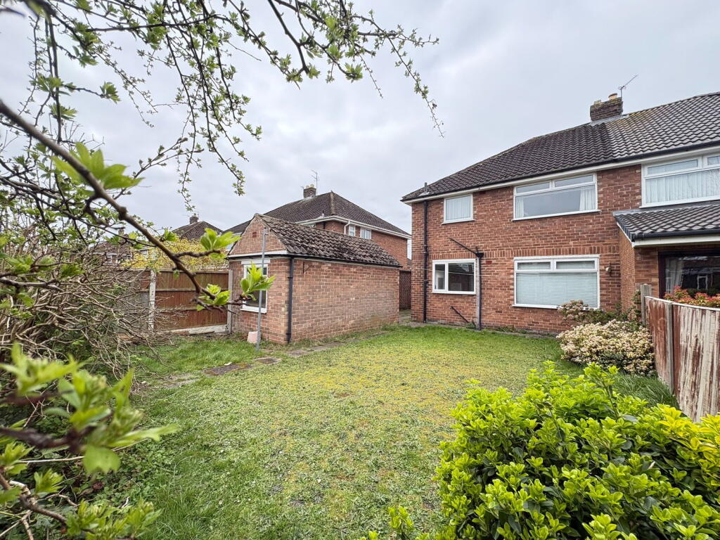 Merrilox Avenue, Lydiate - View 4