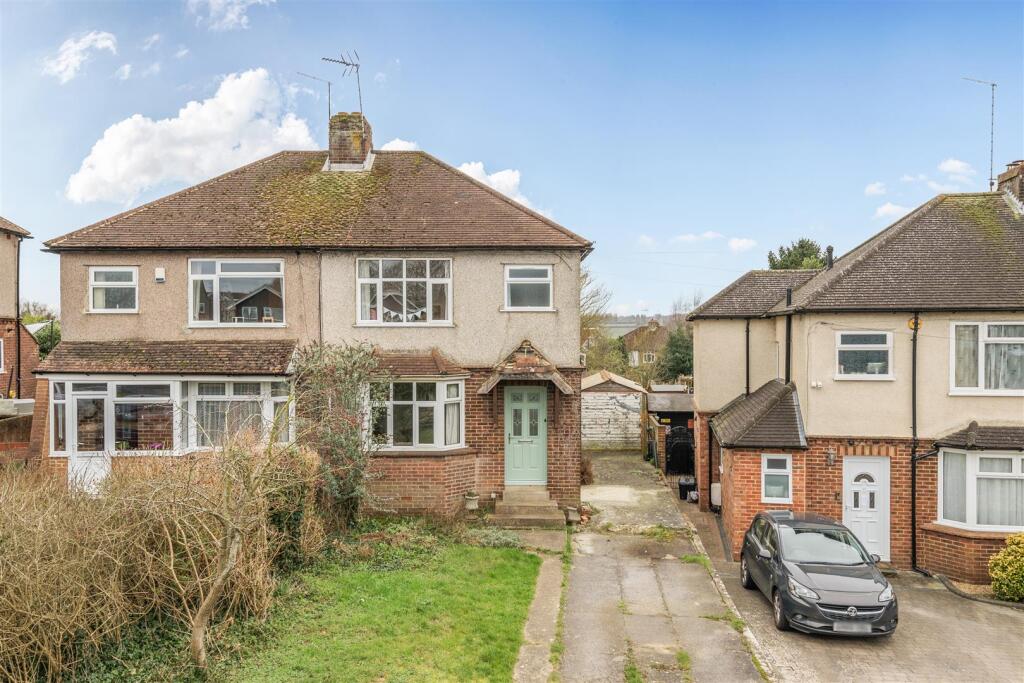 Main image of property: Tonbridge Road, Maidstone