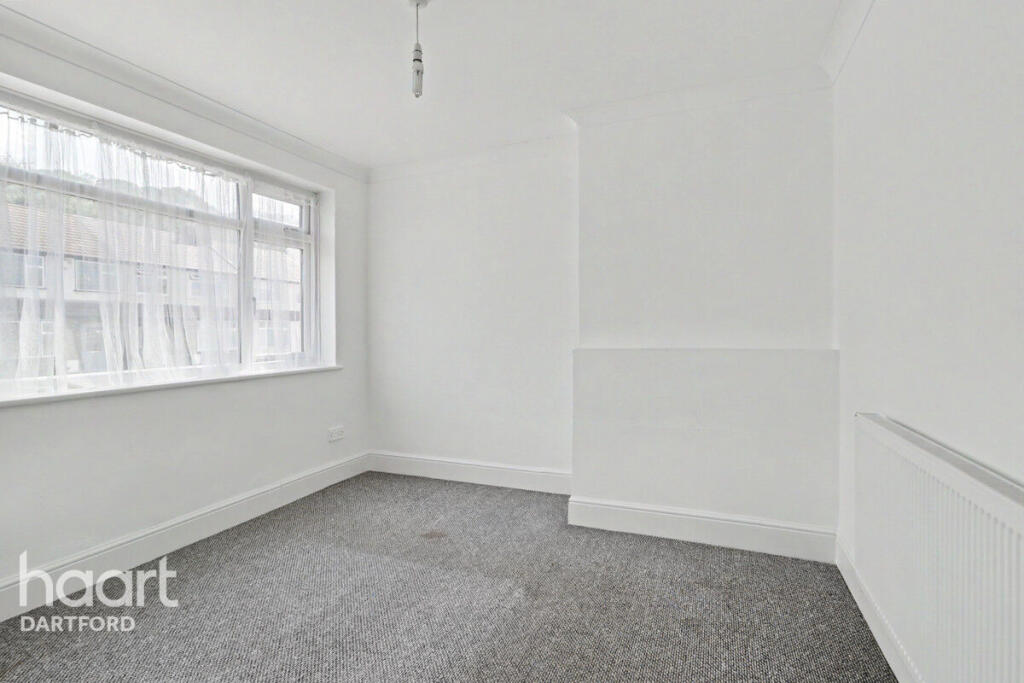 Main image of property: Elstree Gardens, Belvedere