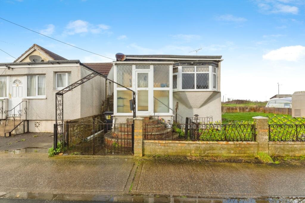 Main image of property: Brooklands Gardens, Jaywick, Clacton-on-Sea, Essex, CO15