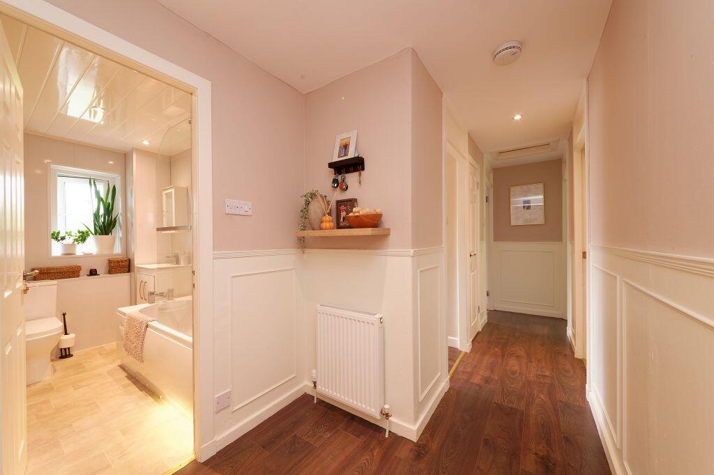 Apartment in Paisley - View 3