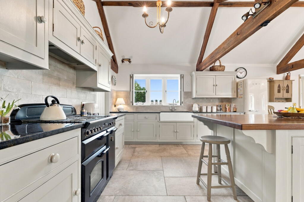 House in Nottingham - More