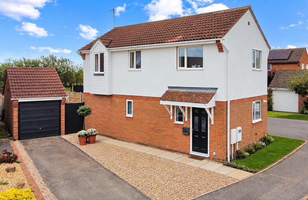 Main image of property: Cardinal Hinsley Close, Newark