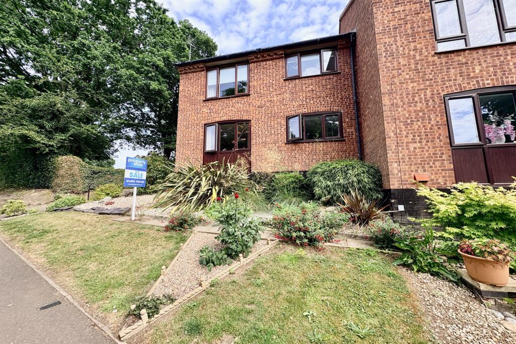 Main image of property: Brundall, Norwich, NR13