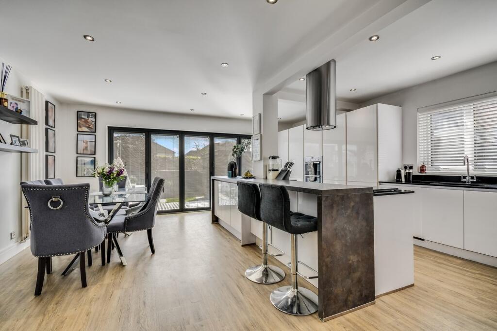 Main image of property: Karen Close, Brentwood, CM15