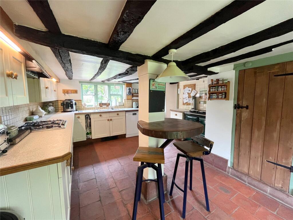 House in Wealden, Herstmonceux - View 5