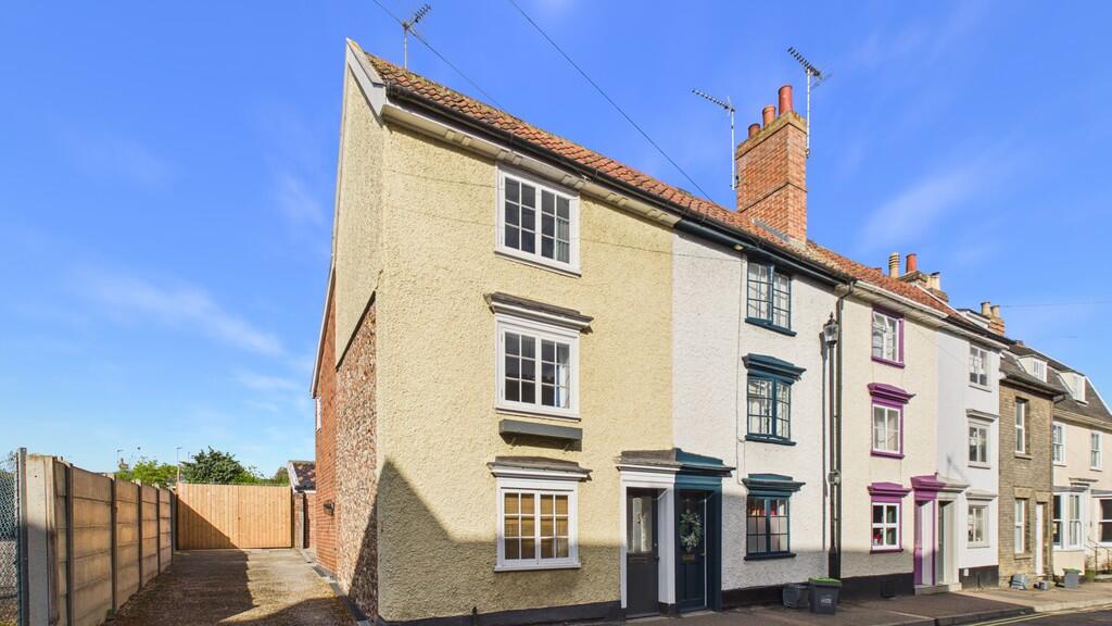 Main image of property: Bridewell Lane, Bury St Edmunds