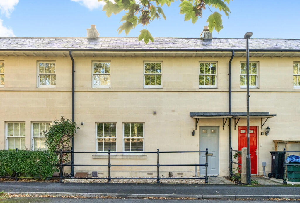 3-bed terraced on Kempthorne Lane, Bath, Somerset, BA2, £425,000