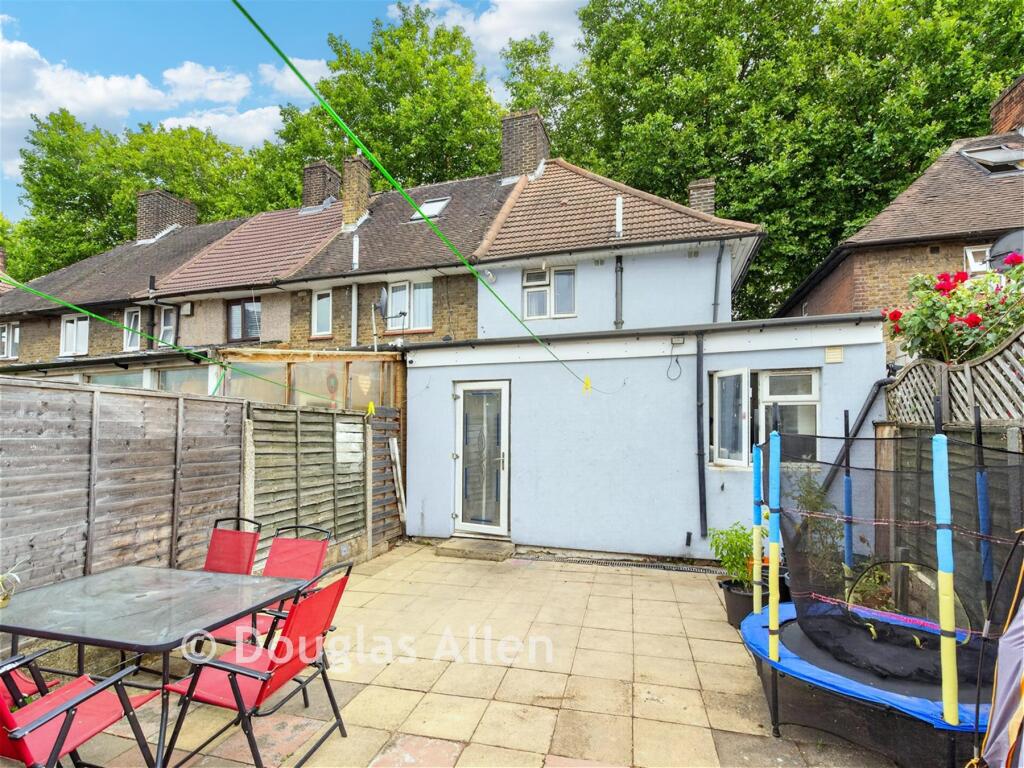 House in London - View 5