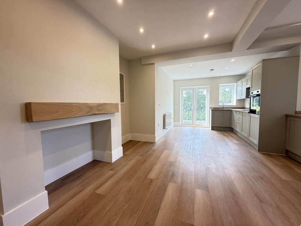 House in Preston - View 5