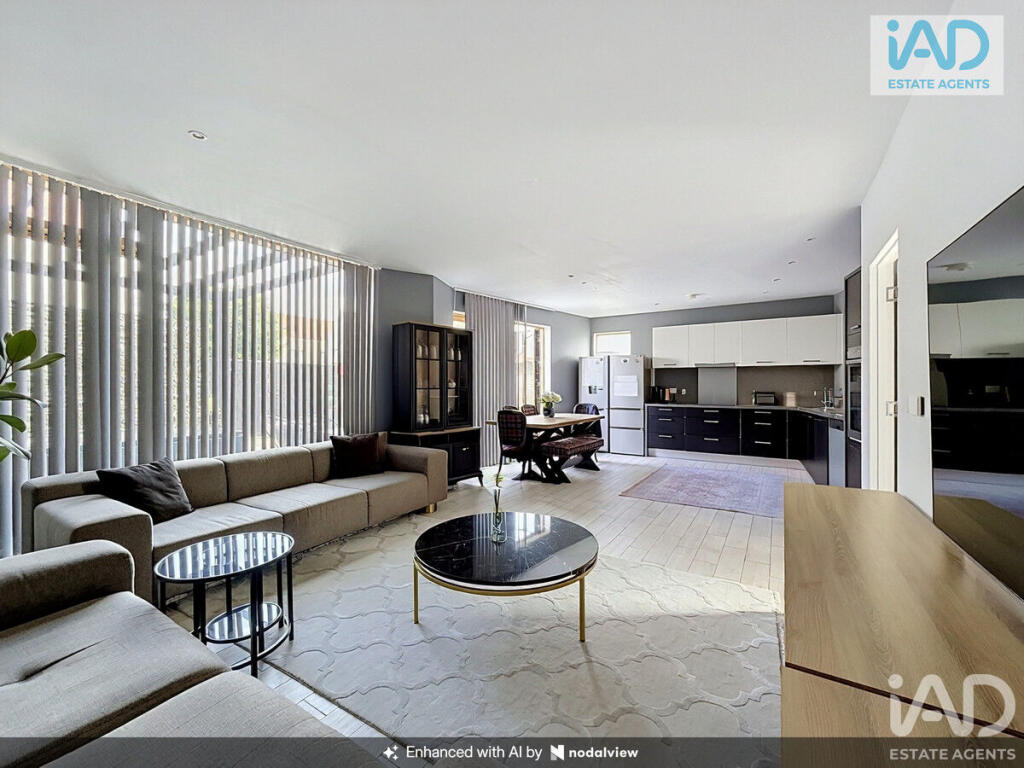 House in Harlow, Newhall - View 3