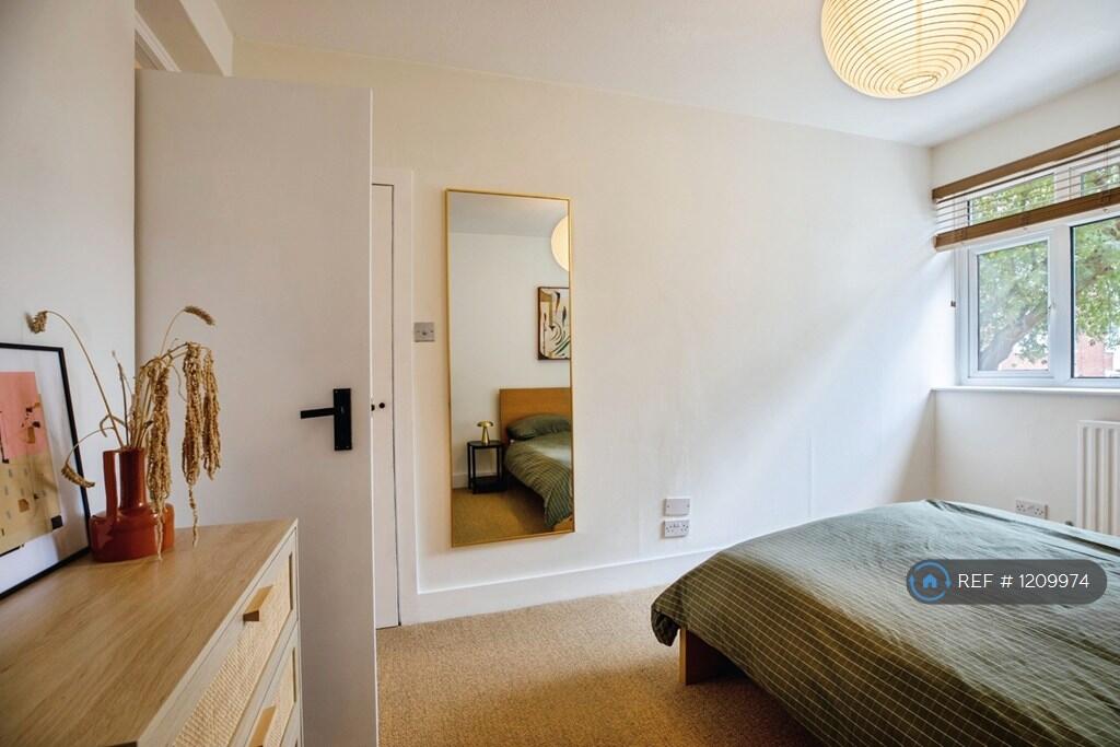 Apartment in London, Upper Sydenham, Forest Hill - View 4