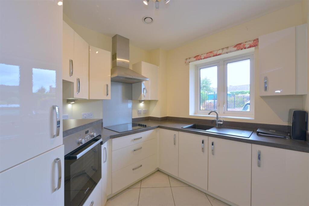 Apartment in Shrewsbury - View 5