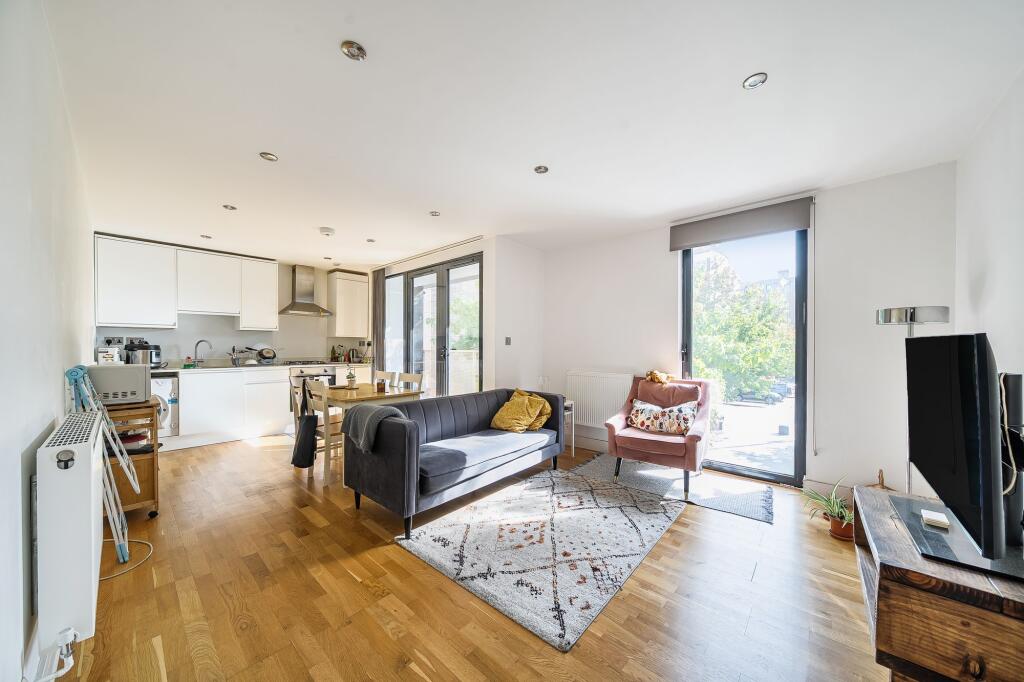 Main image of property: Giffin Street, Market House, SE8