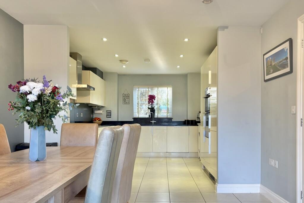 House in Vale of White Horse, East Challow - More