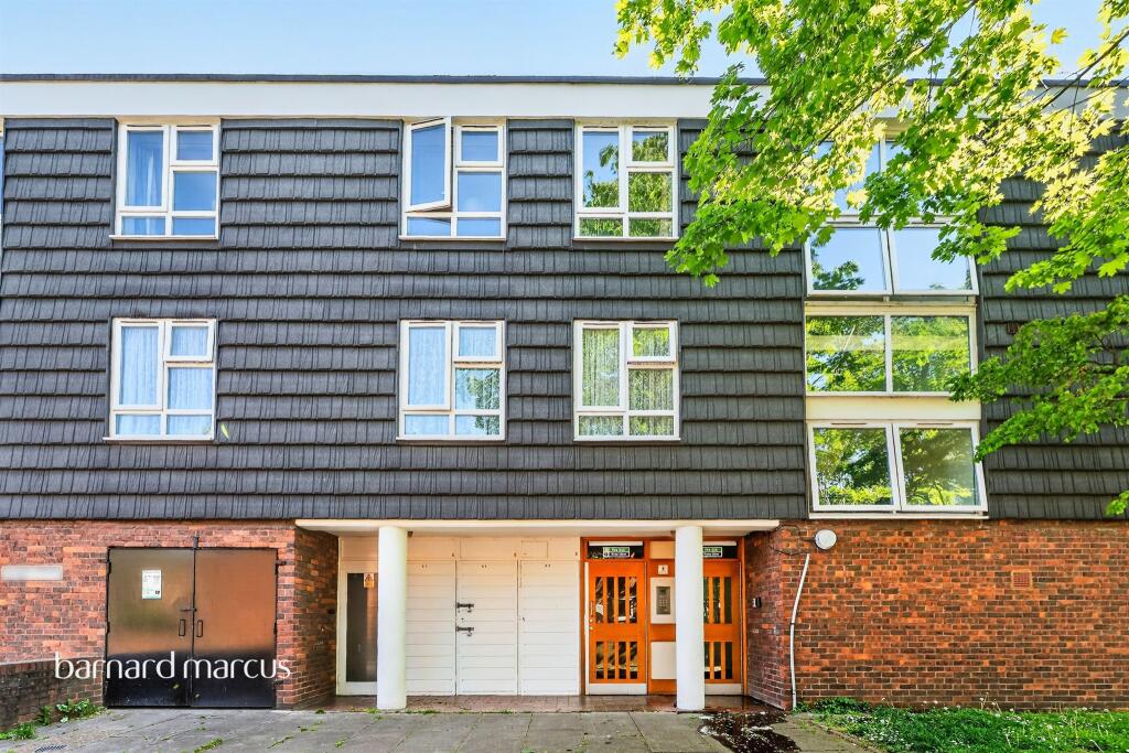 Main image of property: Falcon Grove, London
