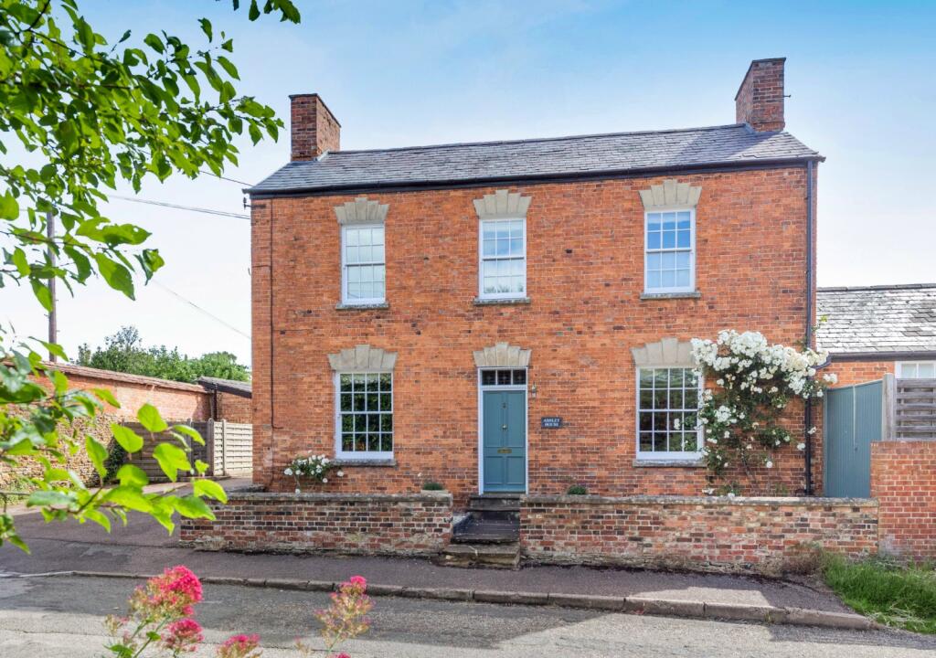 Main image of property: Clifton, Banbury, Oxfordshire, OX15