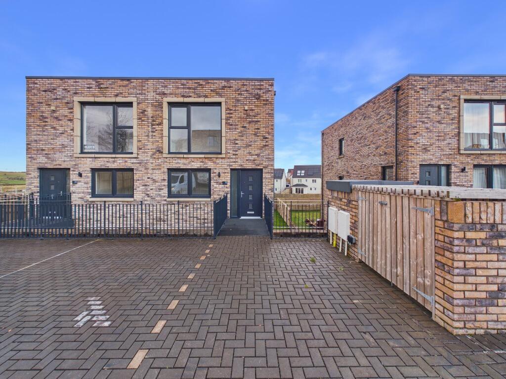 Main image of property: The Fieldings, Newlandsmuir, East Kilbride, G75