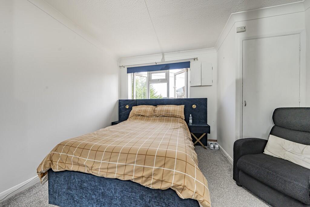 House in Southall - View 4