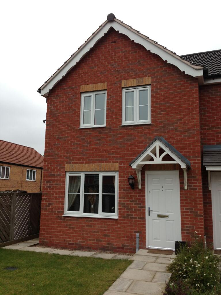 Main image of property: Clay Cross Drive, Clipstone Village, NG21
